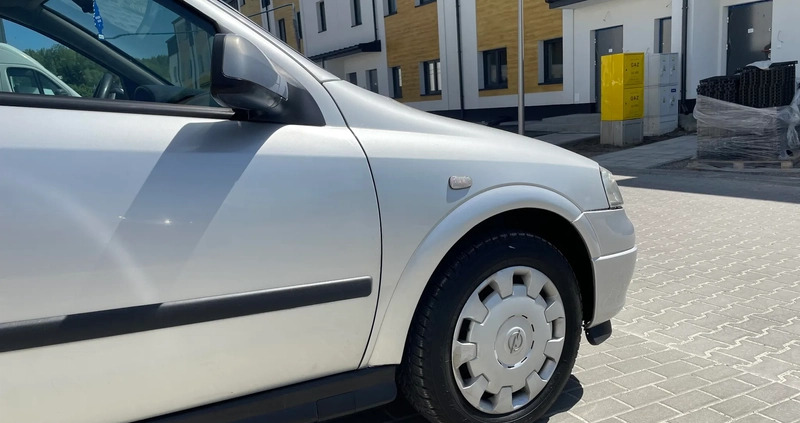 Opel Astra cena 5400 przebieg: 179000, rok produkcji 2002 z Rzeszów małe 56
